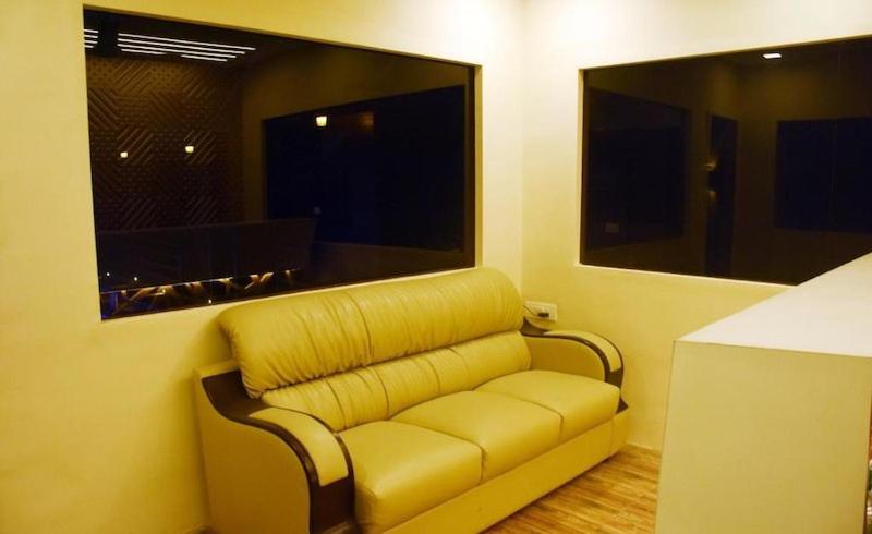 Woodhouse Beach Resort Baga Exterior foto